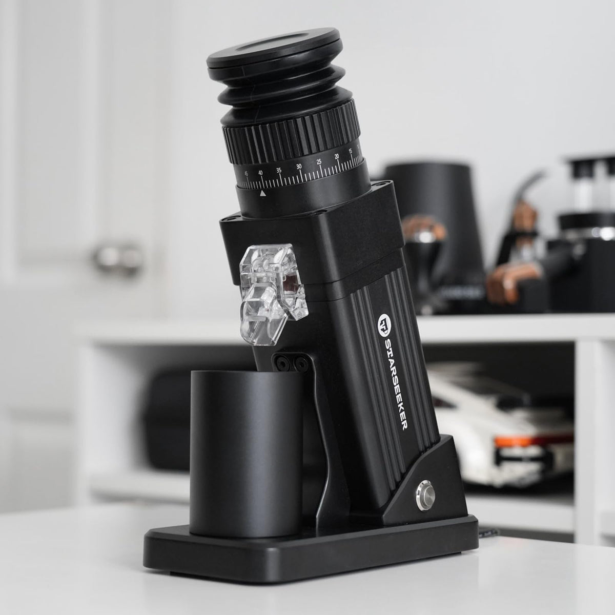 Electric Coffee Grinder with 55mm Titanium Conical Burr U77545