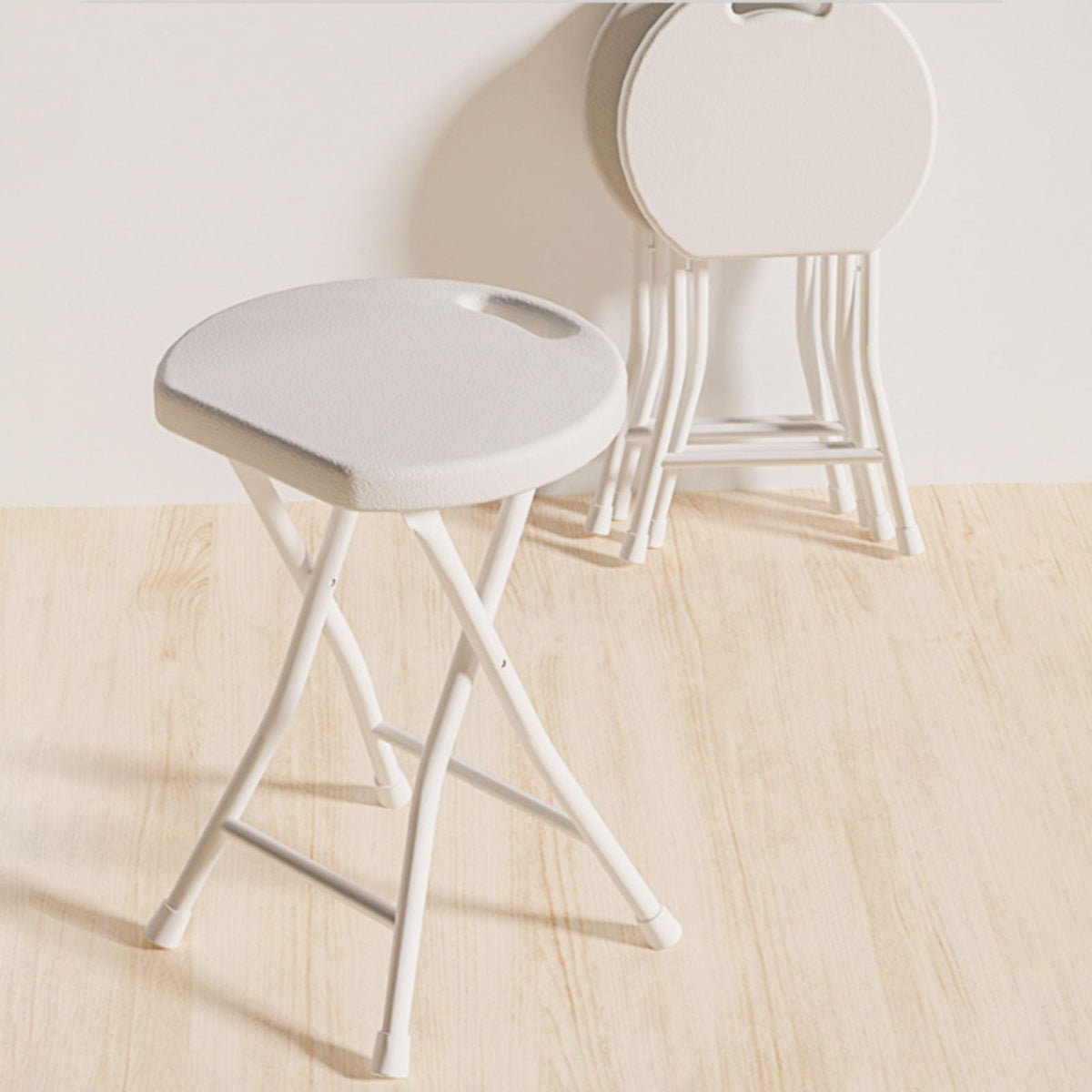18 Inch Lightweight Folding Bar Stool with Handle G92142